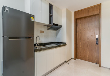 1 Bedroom Condo For Rent - Le Conde, BKK1, Phnom Penh thumbnail