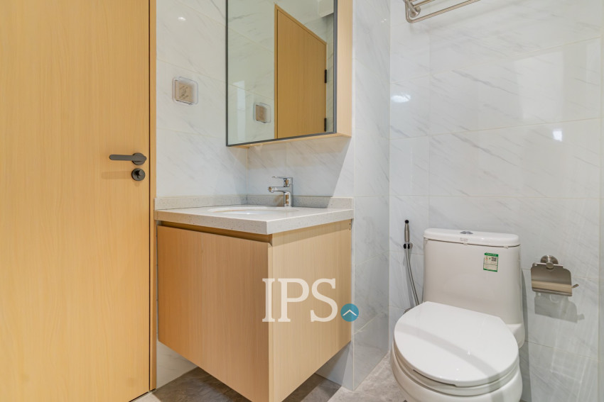 1 Bedroom Condo For Rent - Le Conde, BKK1, Phnom Penh