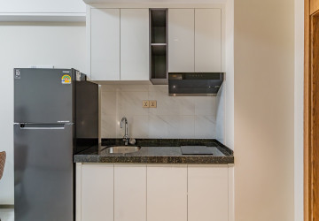1 Bedroom Condo For Rent - Le Conde, BKK1, Phnom Penh thumbnail