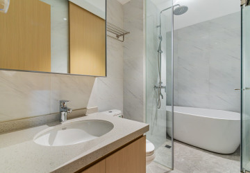 1 Bedroom Condo For Rent - Le Conde, BKK1, Phnom Penh thumbnail