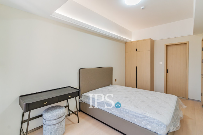 1 Bedroom Condo For Rent - Le Conde, BKK1, Phnom Penh