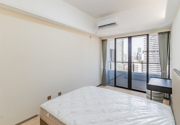 1 Bedroom Condo For Rent - Le Conde, BKK1, Phnom Penh thumbnail