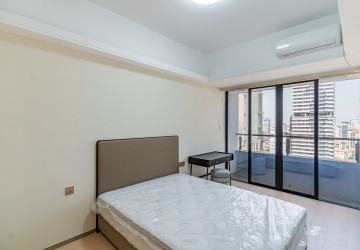 1 Bedroom Condo For Rent - Le Conde, BKK1, Phnom Penh thumbnail