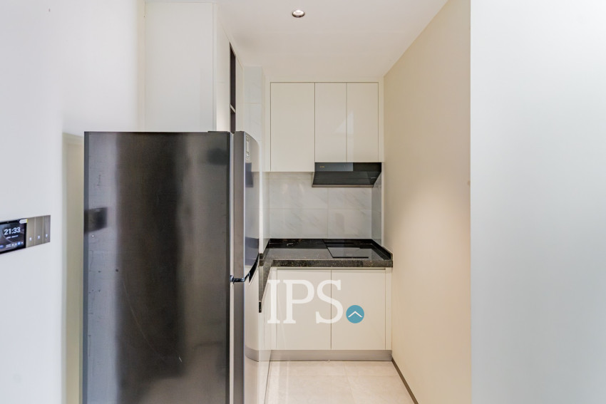 1 Bedroom Condo For Rent - Le Conde, BKK1, Phnom Penh