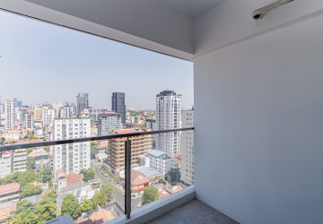 1 Bedroom Condo For Rent - Le Conde, BKK1, Phnom Penh thumbnail