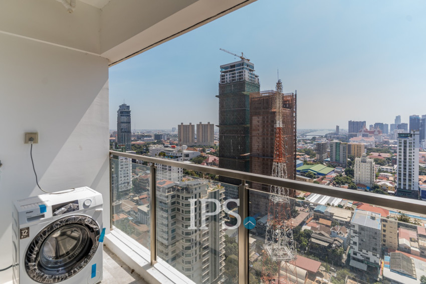 1 Bedroom Condo For Rent - Le Conde, BKK1, Phnom Penh