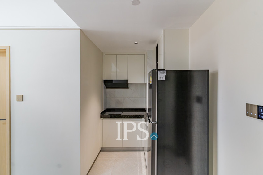1 Bedroom Condo For Rent - Le Conde, BKK1, Phnom Penh