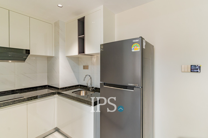 1 Bedroom Condo For Rent - Le Conde, BKK1, Phnom Penh