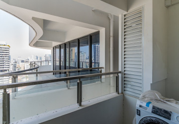 1 Bedroom Condo For Rent - Le Conde, BKK1, Phnom Pen thumbnail