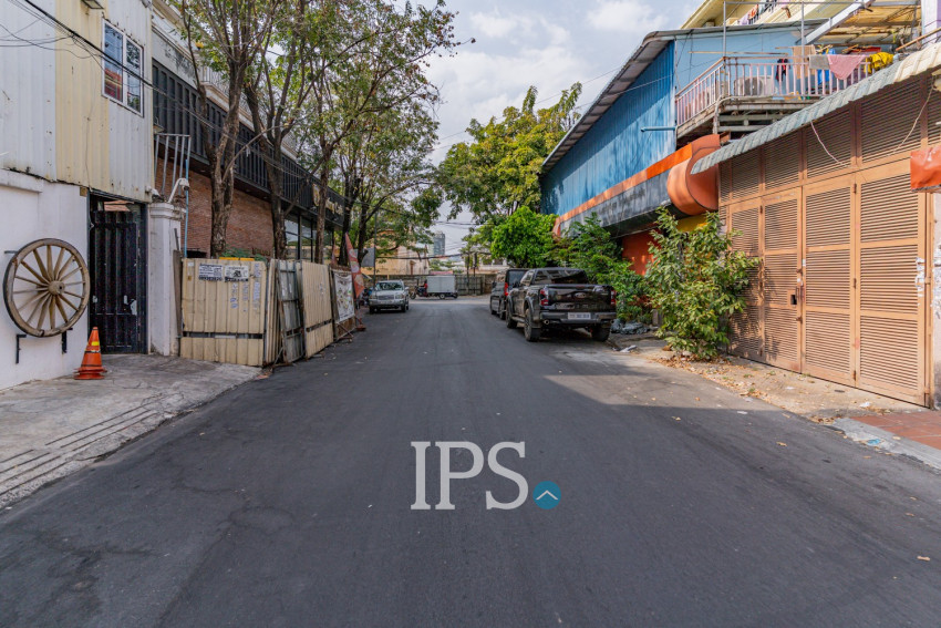 Double Shophouse For Rent - Tumnup Teuk, Phnom Penh