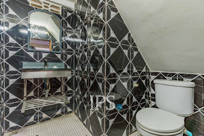 Double Shophouse For Rent - Tumnup Teuk, Phnom Penh