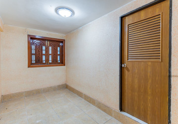 Double Shophouse For Rent - Tumnup Teuk, Phnom Penh thumbnail