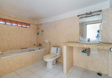 Double Shophouse For Rent - Tumnup Teuk, Phnom Penh thumbnail