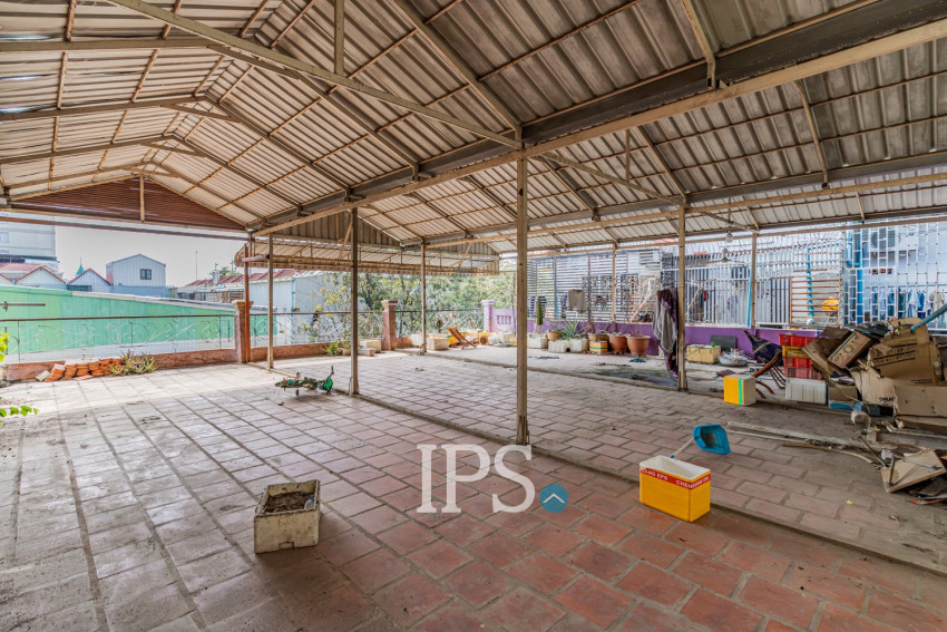 Double Shophouse For Rent - Tumnup Teuk, Phnom Penh