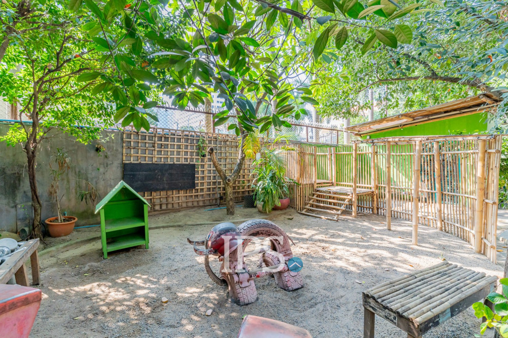 Business For Sale | Established Healthy Restaurant with Rare Garden Setting - BKK1, Phnom Penh - Image 5 Business For Sale | Established Healthy Restaurant with Rare Garden Setting - BKK1, Phnom Penh - Image 5