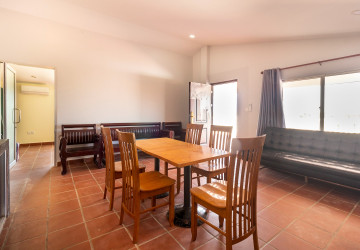 2 Bedroom Apartment For Rent - Slor Kram, Siem Reap thumbnail