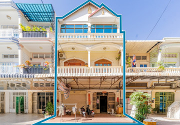 7 Bedroom Shophouse For Sale - Beoung Tumpun 1, Phnom Penh thumbnail