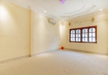 7 Bedroom Shophouse For Sale - Beoung Tumpun 1, Phnom Penh thumbnail
