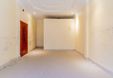 7 Bedroom Shophouse For Sale - Beoung Tumpun 1, Phnom Penh thumbnail