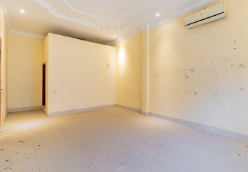 7 Bedroom Shophouse For Sale - Beoung Tumpun 1, Phnom Penh thumbnail