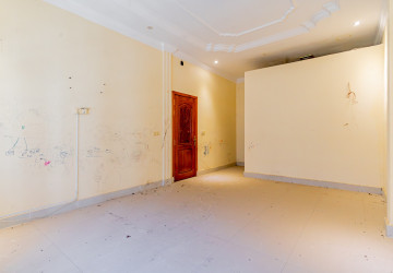 7 Bedroom Shophouse For Sale - Beoung Tumpun 1, Phnom Penh thumbnail