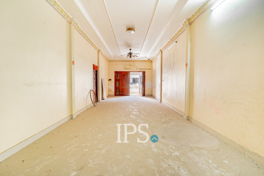 7 Bedroom Shophouse For Sale - Beoung Tumpun 1, Phnom Penh