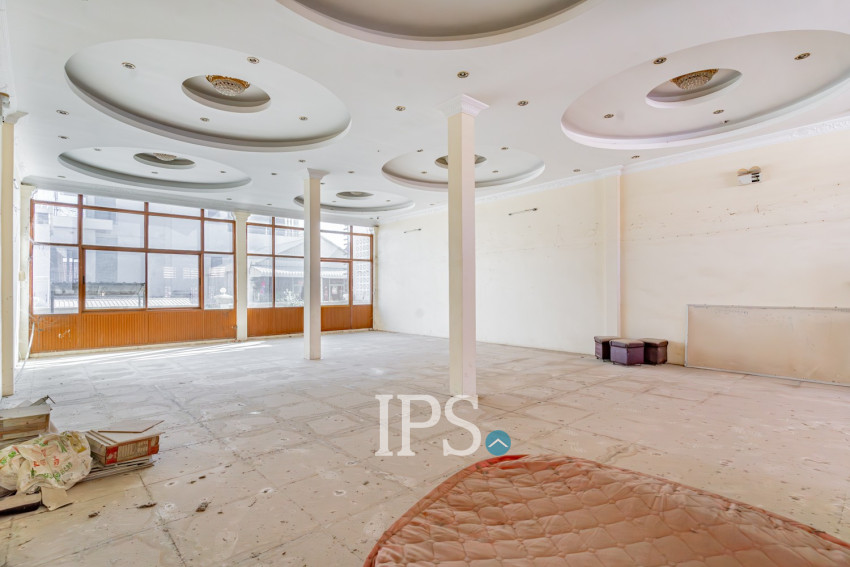 7 Bedroom Shophouse For Sale - Beoung Tumpun 1, Phnom Penh
