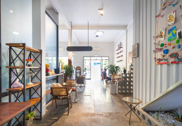 1 Bedroom Shophouse For Rent - Svay Dangkum, Siem Reap thumbnail