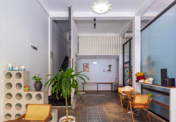 1 Bedroom Shophouse For Rent - Svay Dangkum, Siem Reap thumbnail