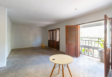 1 Bedroom Shophouse For Rent - Svay Dangkum, Siem Reap thumbnail