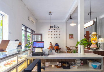 1 Bedroom Shophouse For Rent - Svay Dangkum, Siem Reap thumbnail