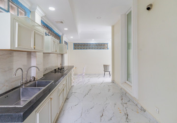 7 Bedroom Villa For Rent - Sen Sok, Phnom Penh thumbnail