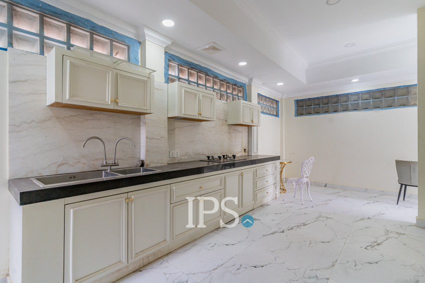 7 Bedroom Villa For Rent - Sen Sok, Phnom Penh