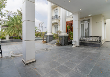 7 Bedroom Villa For Rent - Sen Sok, Phnom Penh thumbnail