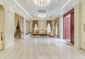 7 Bedroom Villa For Rent - Sen Sok, Phnom Penh thumbnail