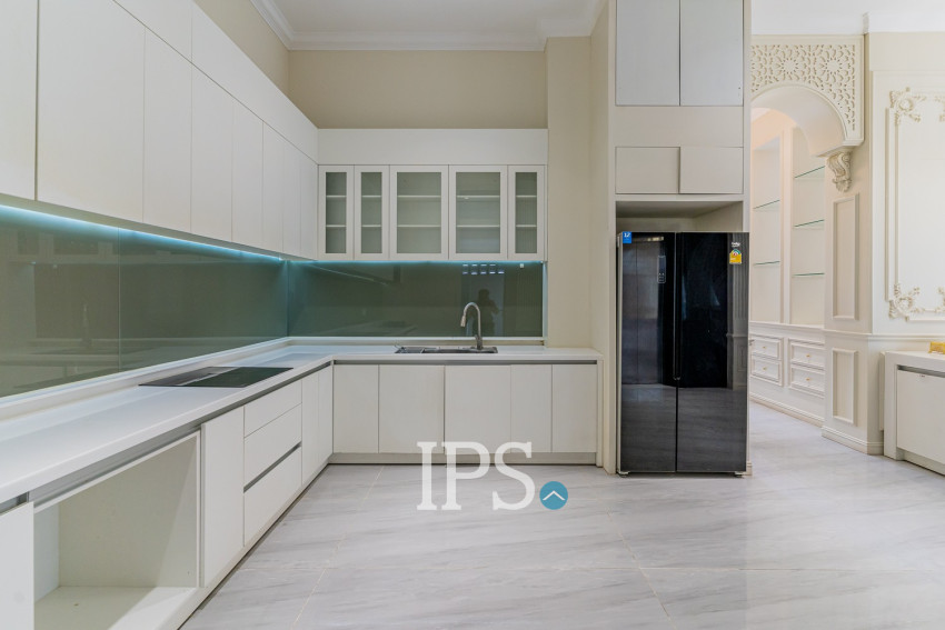 7 Bedroom Villa For Rent - Sen Sok, Phnom Penh