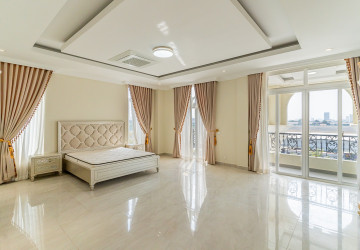 7 Bedroom Villa For Rent - Sen Sok, Phnom Penh thumbnail