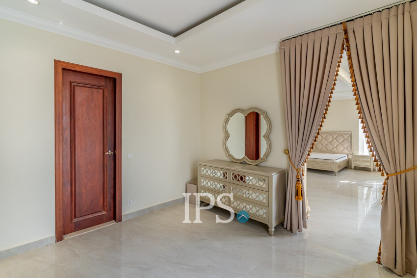 7 Bedroom Villa For Rent - Sen Sok, Phnom Penh