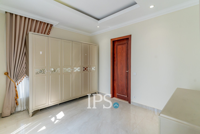 7 Bedroom Villa For Rent - Sen Sok, Phnom Penh