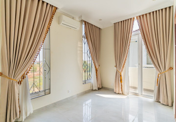 7 Bedroom Villa For Rent - Sen Sok, Phnom Penh thumbnail