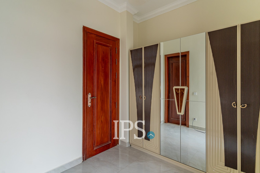 7 Bedroom Villa For Rent - Sen Sok, Phnom Penh