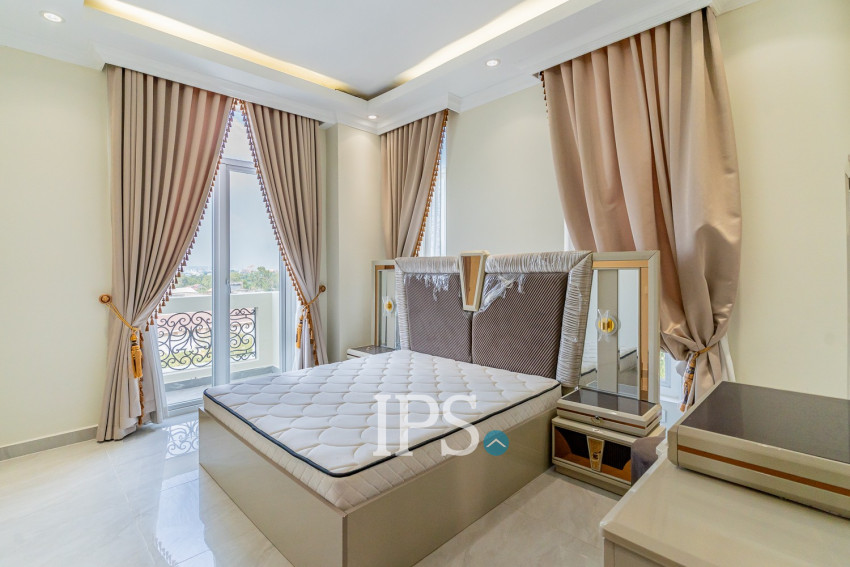 7 Bedroom Villa For Rent - Sen Sok, Phnom Penh