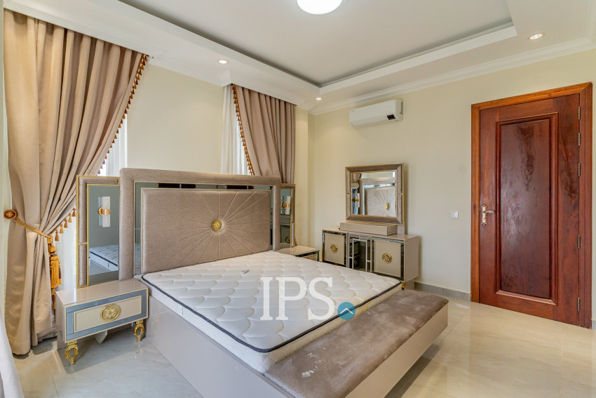 7 Bedroom Villa For Rent - Sen Sok, Phnom Penh