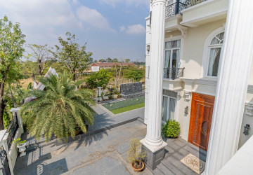 7 Bedroom Villa For Rent - Sen Sok, Phnom Penh thumbnail