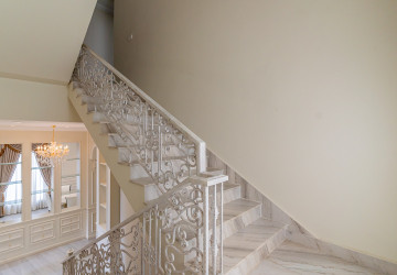 7 Bedroom Villa For Rent - Sen Sok, Phnom Penh thumbnail