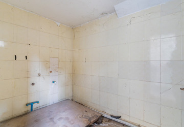 6 Storey Commercial Building For Rent - Boeung Trabek, Phnom Penh thumbnail