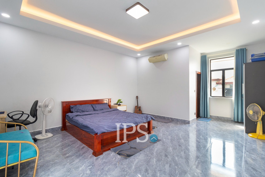 4 Bedroom House For Rent - Sala kamreuk, Siem Reap