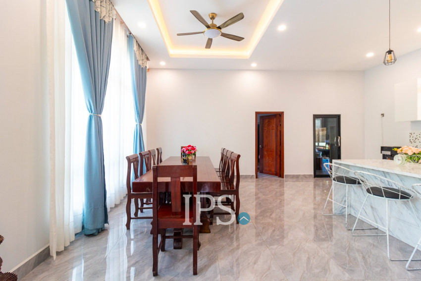 4 Bedroom House For Rent - Sala kamreuk, Siem Reap