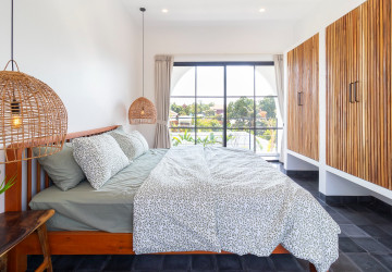 4 Bedroom Villa For Rent - Svay Dangkum, Siem Reap thumbnail