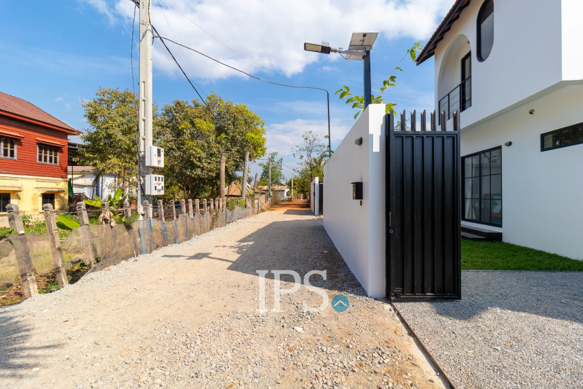 4 Bedroom Villa For Rent - Svay Dangkum, Siem Reap